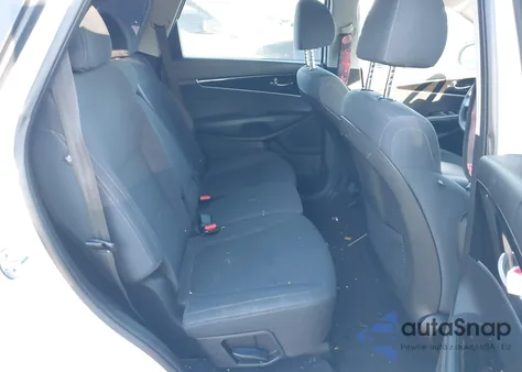 2019 Kia Sorento 2.4L Lx from USA, damaged, VIN 5XYPG4A34KG532486